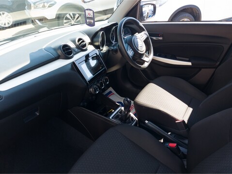 Suzuki Swift 1.0 Boosterjet SHVS SZ5 5dr 2
