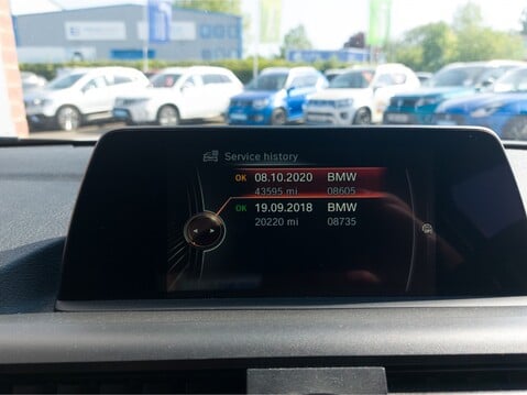 BMW 1 Series 116d SE 5dr [Nav] 21