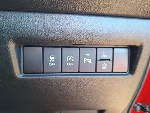 Suzuki Swift 1.2 Dualjet 83 12V Hybrid SZ-T 5dr 31