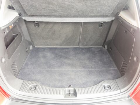 Vauxhall Mokka 1.4T SE 5dr Auto 36