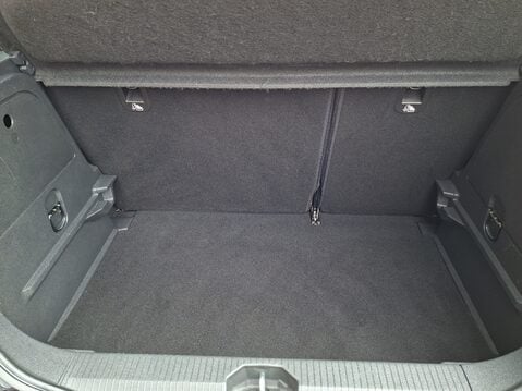 Vauxhall Corsa 1.4 ecoFLEX SE 5dr 36