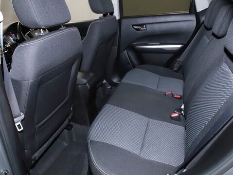 Suzuki Vitara 1.4 Boosterjet SZ-T 5dr Auto 33