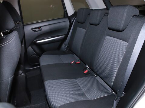 Suzuki Vitara 1.4 Boosterjet SZ-T 5dr Auto 34