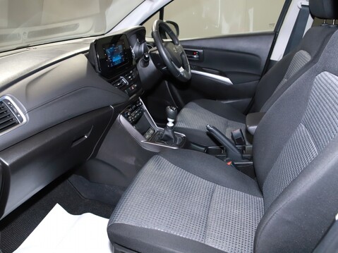 Suzuki S-Cross 1.4 Boosterjet 48V Hybrid Motion 5dr 2