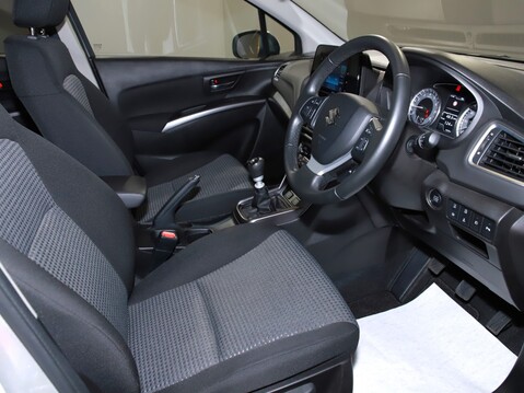 Suzuki S-Cross 1.4 Boosterjet 48V Hybrid Motion 5dr 18
