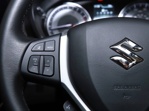 Suzuki S-Cross 1.4 Boosterjet 48V Hybrid Motion 5dr 27