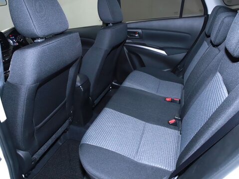 Suzuki S-Cross 1.4 Boosterjet 48V Hybrid Motion 5dr 34