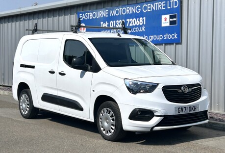 Vauxhall Combo Cargo 2300 1.5 Turbo D 100ps H1 Sportive Van