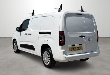 Vauxhall Combo Cargo 2300 1.5 Turbo D 100ps H1 Sportive Van