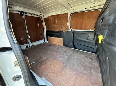 Vauxhall Combo Cargo 2300 1.5 Turbo D 100ps H1 Sportive Van 30