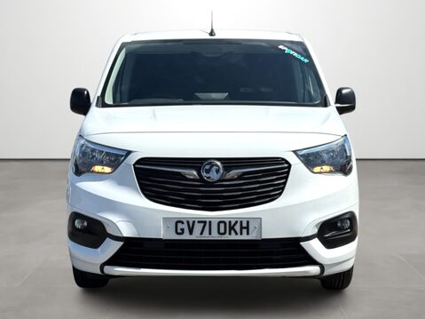 Vauxhall Combo Cargo 2300 1.5 Turbo D 100ps H1 Sportive Van 5