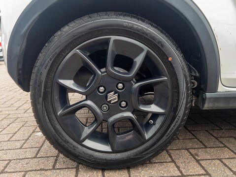 Suzuki Ignis 1.2 Dualjet SZ-T 5dr 37