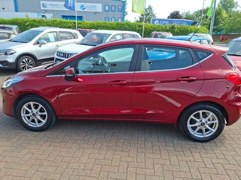 Ford Fiesta 1.1 Zetec Navigation 5dr 12