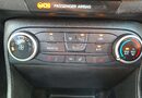 Ford Fiesta 1.1 Zetec Navigation 5dr 21