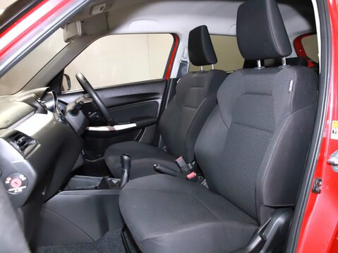 Suzuki Swift 1.0 Boosterjet SZ-T 5dr 20