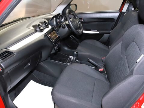 Suzuki Swift 1.0 Boosterjet SZ-T 5dr 3
