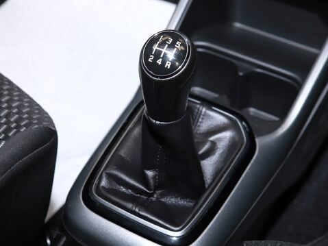 Suzuki Ignis 1.2 Dualjet 12V Hybrid SZ5 5dr 26