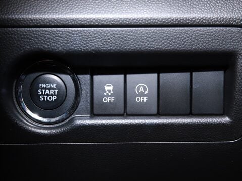 Suzuki Ignis 1.2 Dualjet 12V Hybrid SZ5 5dr 29