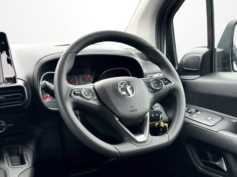 Vauxhall Combo Life 1.2 Turbo Energy 5dr 17