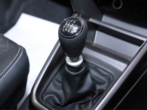 Suzuki Vitara 1.4 Boosterjet 48V Hybrid SZ5 5dr 27