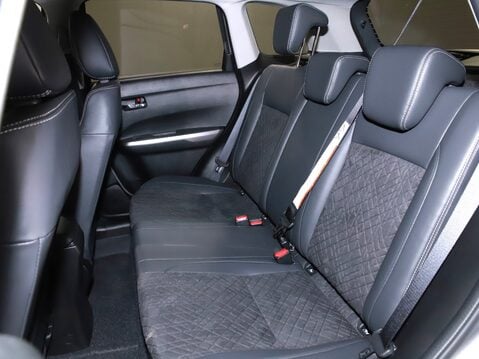Suzuki Vitara 1.4 Boosterjet 48V Hybrid SZ5 5dr 35