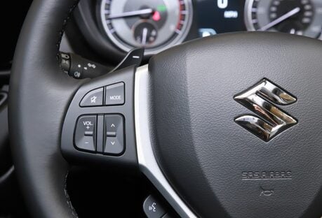 Suzuki S-Cross 1.5 Hybrid Motion 5dr AGS