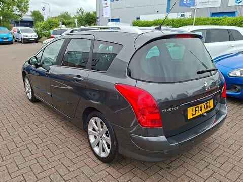 Peugeot 308 1.6 e-HDi 115 Active 5dr [Sat Nav] 3