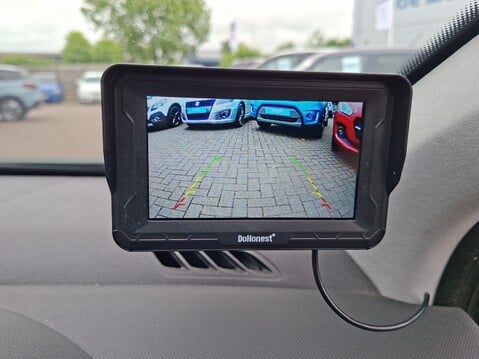 Peugeot 308 1.6 e-HDi 115 Active 5dr [Sat Nav] 29
