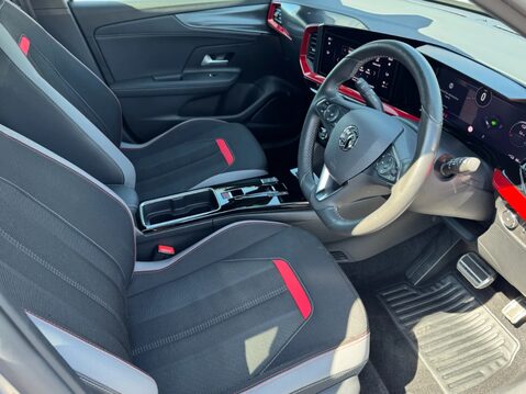 Vauxhall Mokka 100kW GS 50kWh 5dr Auto 17