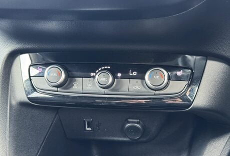 Vauxhall Corsa 100kW Elite Nav 50kWh 5dr Auto [7.4kWCh]