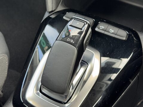 Vauxhall Corsa 100kW Elite Nav 50kWh 5dr Auto [7.4kWCh] 28