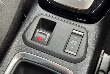Vauxhall Corsa 100kW Elite Nav 50kWh 5dr Auto [7.4kWCh]