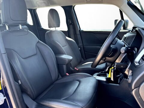 Jeep Renegade 1.3 T4 GSE Limited 5dr DDCT 18