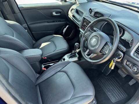 Jeep Renegade 1.3 T4 GSE Limited 5dr DDCT 19