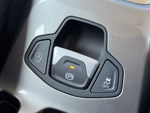 Jeep Renegade 1.3 T4 GSE Limited 5dr DDCT 26