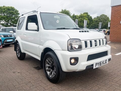 Suzuki Jimny 1.3 VVT SZ4 3dr Auto 11
