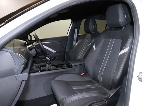 Vauxhall Astra 1.2 Turbo 130 GS 5dr 20