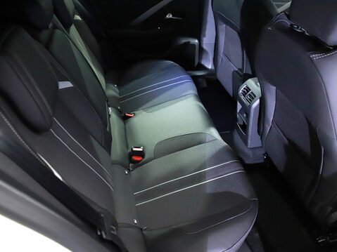 Vauxhall Astra 1.2 Turbo 130 GS 5dr 31