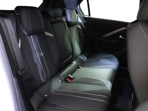 Vauxhall Astra 1.2 Turbo 130 GS 5dr 32