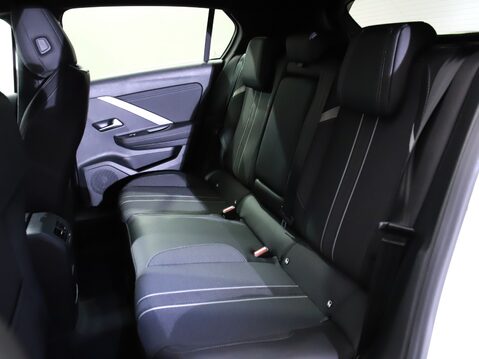 Vauxhall Astra 1.2 Turbo 130 GS 5dr 34