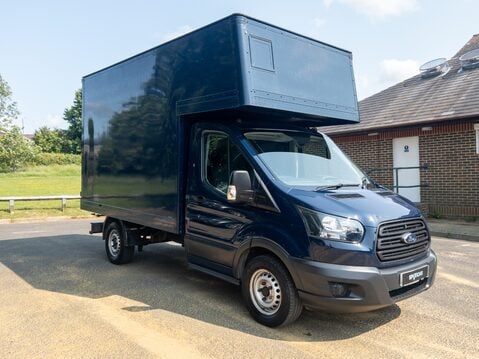 Ford Transit 2.0 TDCi 130ps Chassis Cab 1