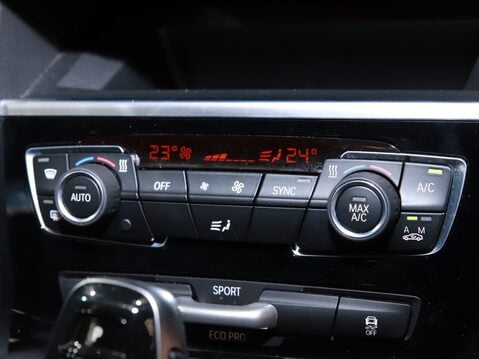 BMW 2 Series 220i Sport 5dr DCT 25