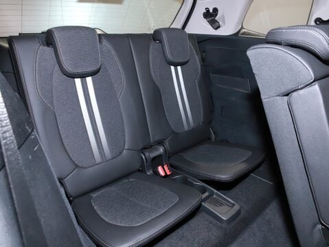 BMW 2 Series 220i Sport 5dr DCT 36