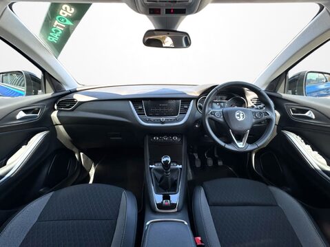 Vauxhall Grandland X 1.2 Turbo Griffin Edition 5dr 15