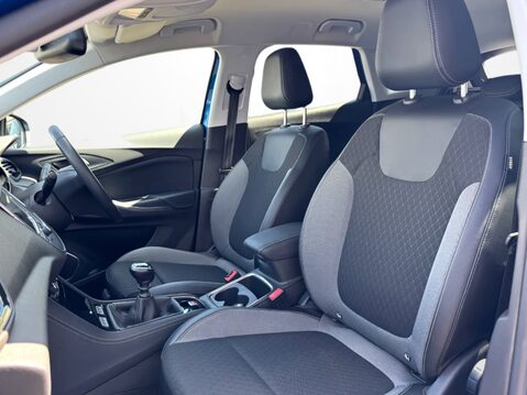 Vauxhall Grandland X 1.2 Turbo Griffin Edition 5dr 19
