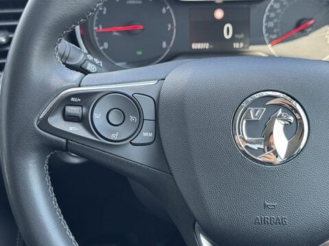 Vauxhall Grandland X 1.2 Turbo Griffin Edition 5dr 29