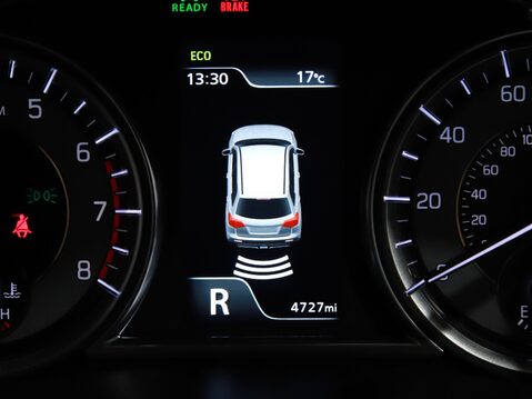 Suzuki Vitara 1.5 Hybrid SZ5 5dr AGS 26