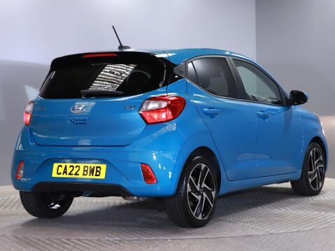Hyundai i10 1.0 MPi Premium 5dr Auto 9