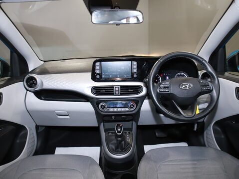 Hyundai i10 1.0 MPi Premium 5dr Auto 16