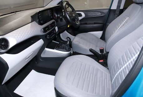 Hyundai i10 1.0 MPi Premium 5dr Auto